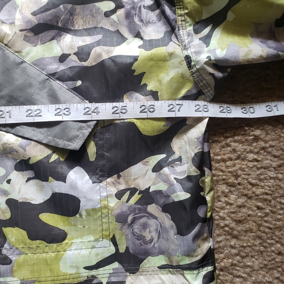 NWT Nike Green Camo Woven Jogging Suit Size L - Picture 6 of 12